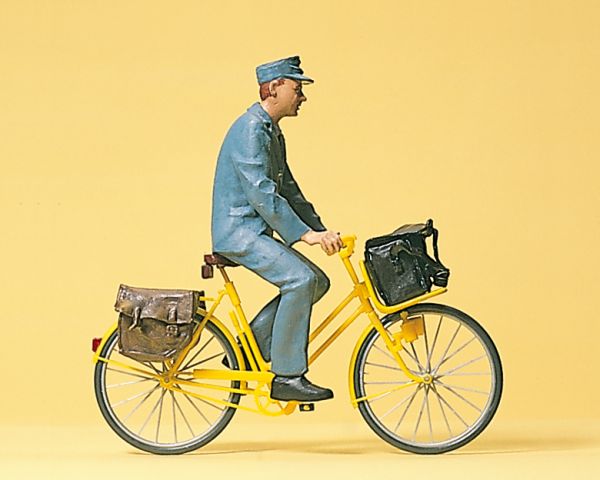 Postbote auf Fahrrad / Preiser 45069